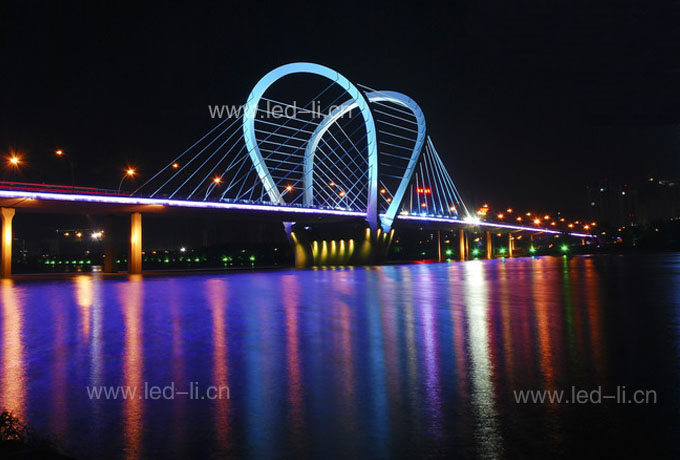 璨彩燈具點亮沈陽三好橋夜景